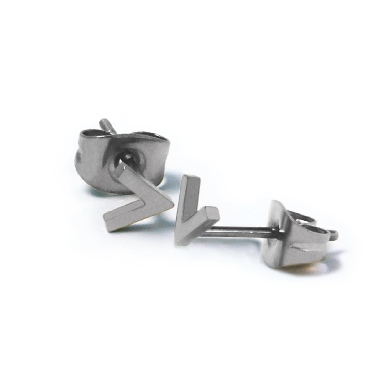 la•Label Jewelry Studs V-shape small LE-014-VHV
